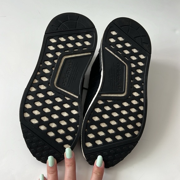Adidas NMD_R1 Womens Running Shoes Core Black Metallic EE5172 Size 6.5 - Picture 7 of 8
